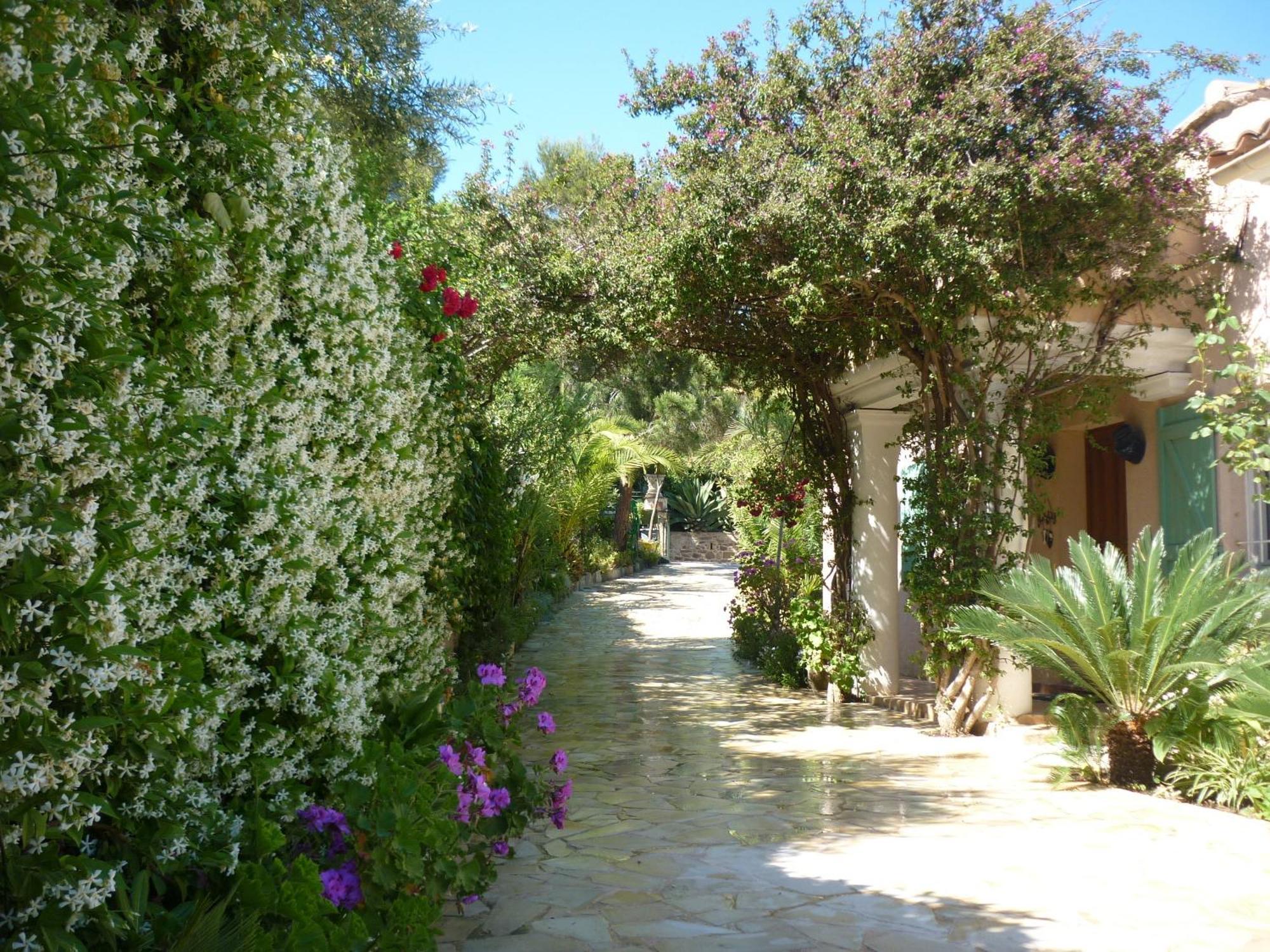 Villa Provencale A Sainte Maxime, Golf De Saint Tropez Eksteriør billede
